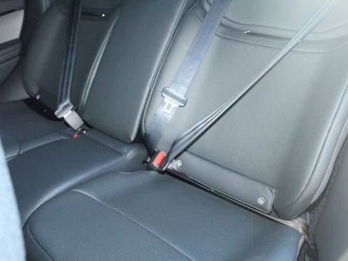 New 2026 Land Rover Range Rover SV image 22