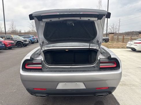 Used 2018 Dodge Challenger SXT w/ Blacktop Package image 11