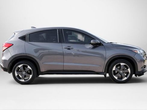 Used 2018 Honda HR-V EX image 5