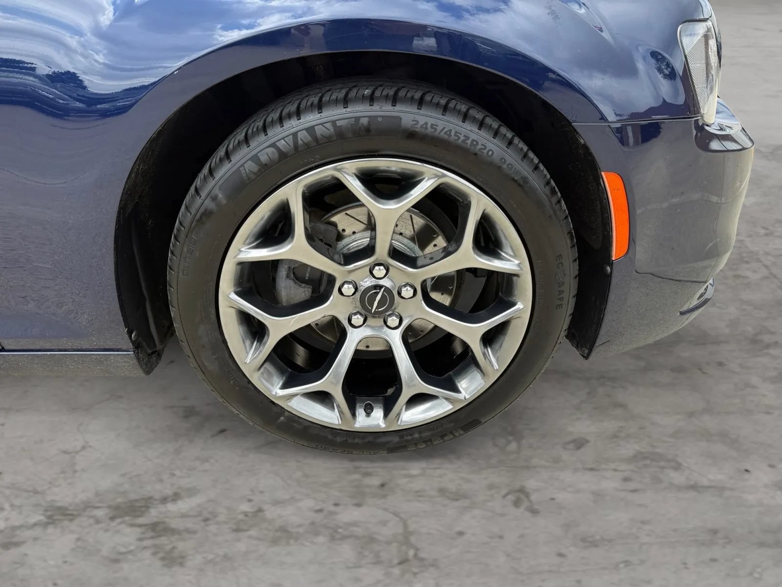 Used 2016 Chrysler 300 S RWD image 46