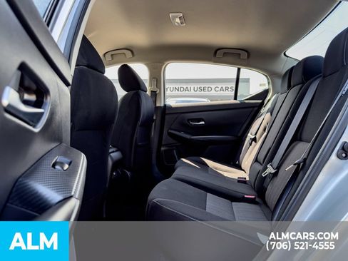 Used 2022 Nissan Sentra SV FWD image 15