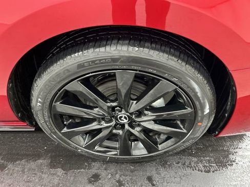 Certified 2025 MAZDA MAZDA3 s FWD image 8