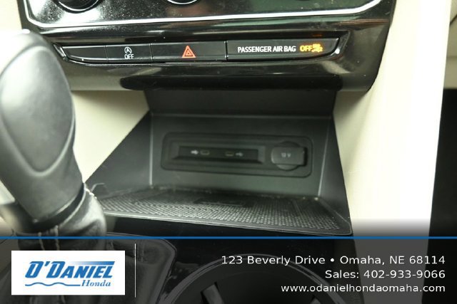 Used 2021 Volkswagen Atlas SEL Premium AWD/4WD image 34