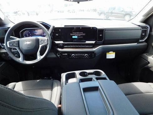New 2025 Chevrolet Silverado 1500 LT w/ Z71 Off-Road Package image 19