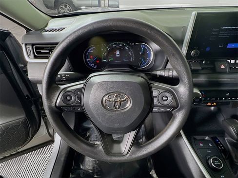 Certified 2024 Toyota RAV4 XLE image 11
