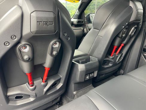 Used 2025 Toyota Tacoma TRD Pro w/ Tow Tech Package AWD/4WD image 27
