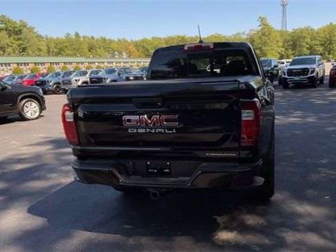 New 2026 GMC Canyon Denali image 8
