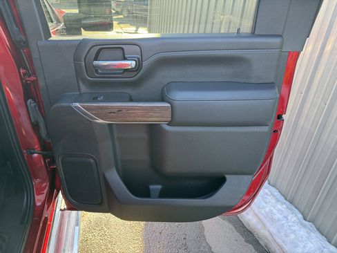 Used 2021 Chevrolet Silverado 2500 High Country image 35