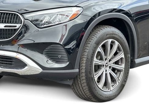 Certified 2025 Mercedes-Benz GLC 300 4MATIC image 7