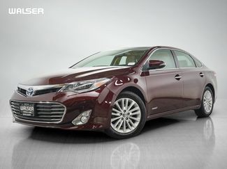 Used 2014 Toyota Avalon Limited FWD video 1