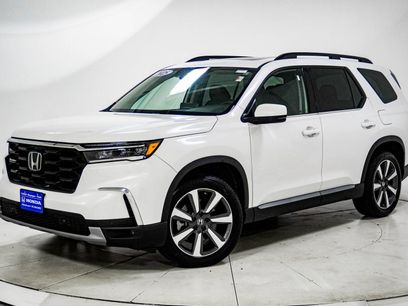 Used 2025 Honda Pilot Touring