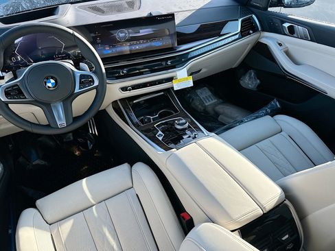 New 2027 BMW X7 xDrive40i w/ Executive Package AWD/4WD image 17