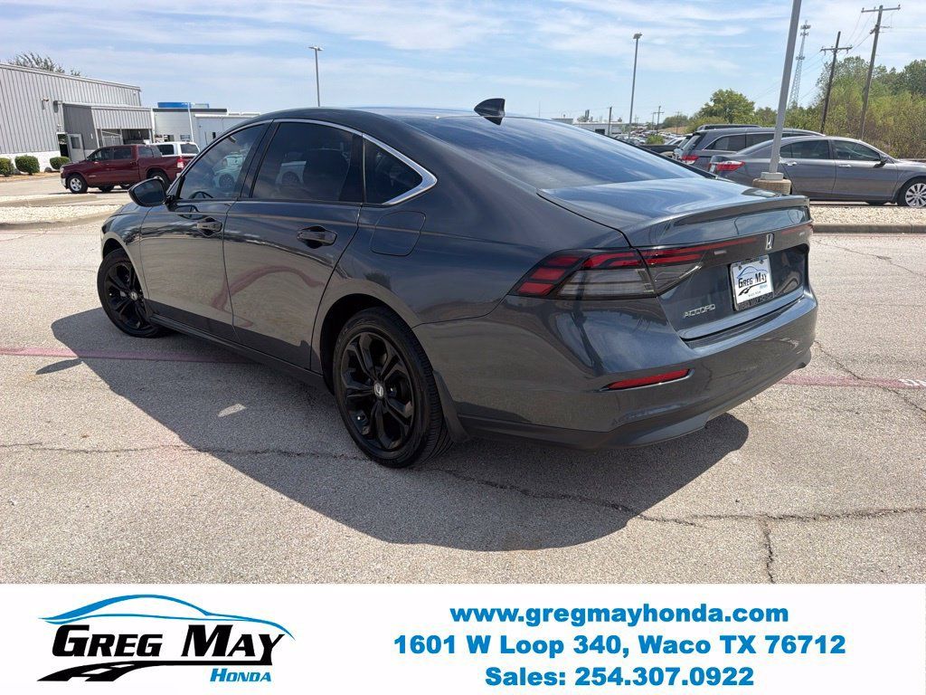 Used 2023 Honda Accord EX image 6
