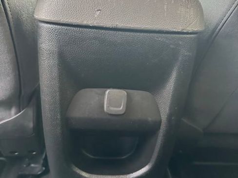 Used 2020 Chevrolet Colorado W/T w/ WT Convenience Package image 30