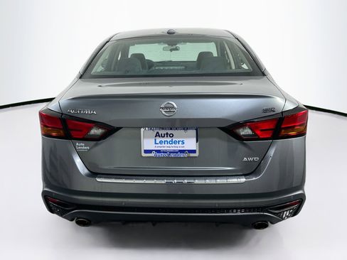 Used 2020 Nissan Altima 2.5 SR AWD/4WD image 6