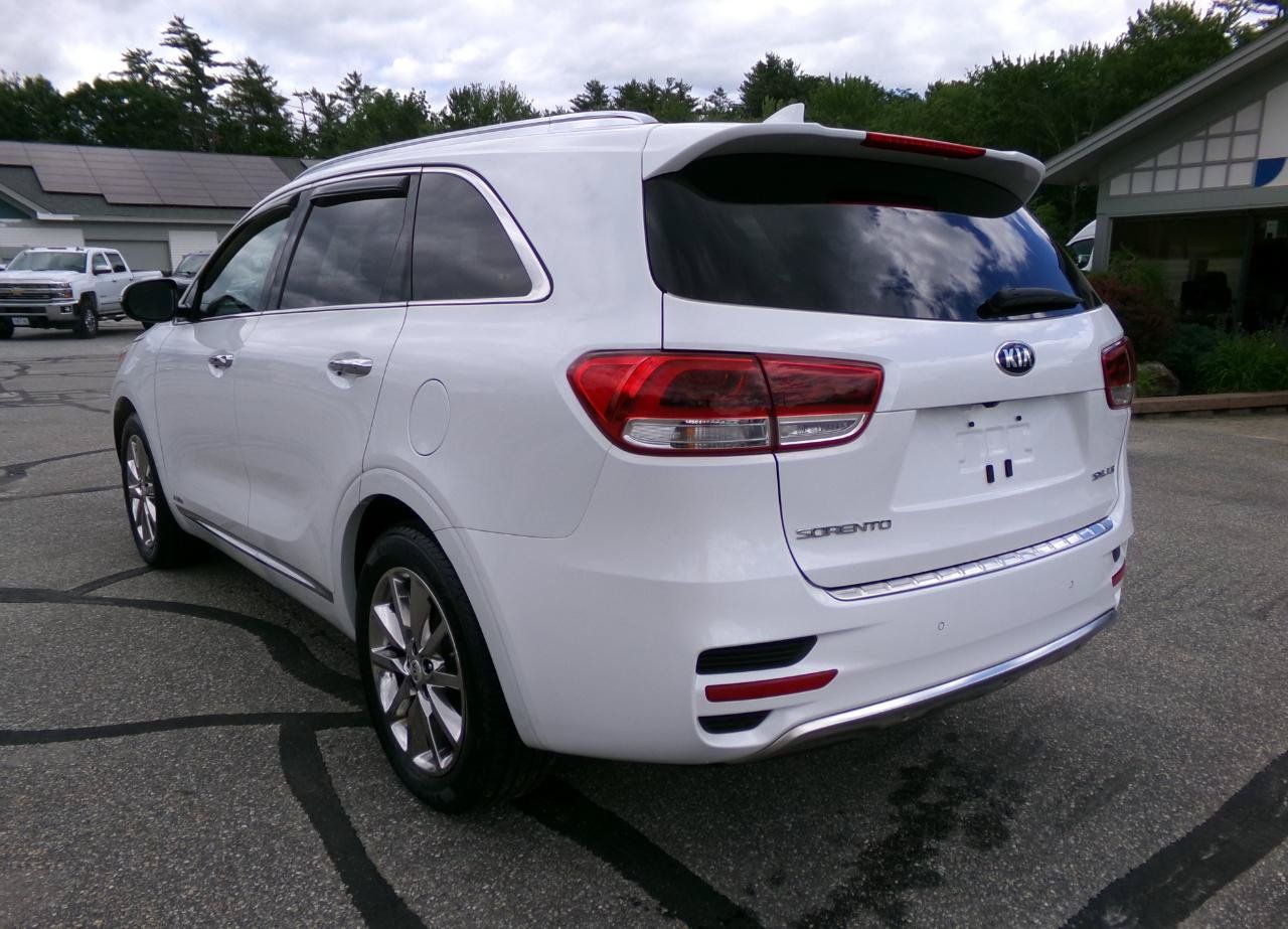 Used 2016 Kia Sorento SX w/ SXL Technology Package AWD/4WD image 3
