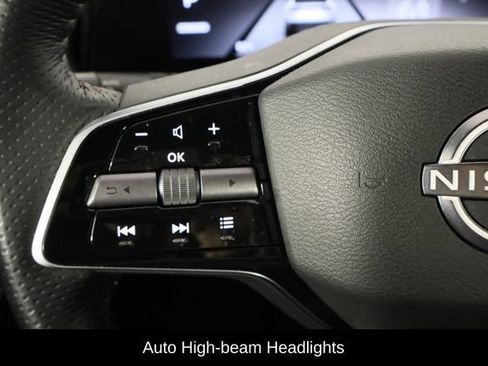 Used 2023 Nissan Ariya FWD image 8