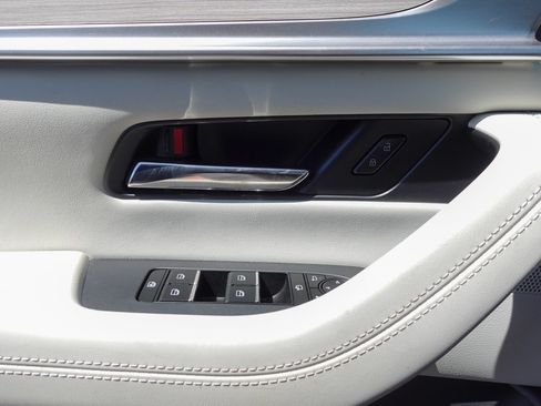 Certified 2024 MAZDA CX-90 Plug-In Hybrid w/ Premium Plus AWD/4WD image 17