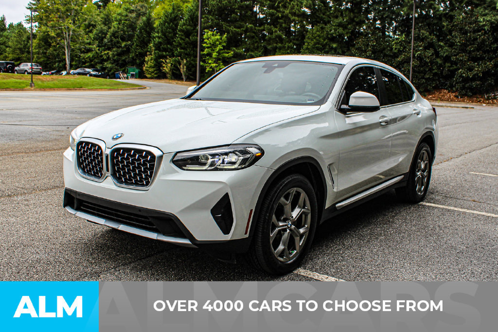 Used 2024 BMW X4 xDrive30i w/ Premium Package AWD/4WD image 2