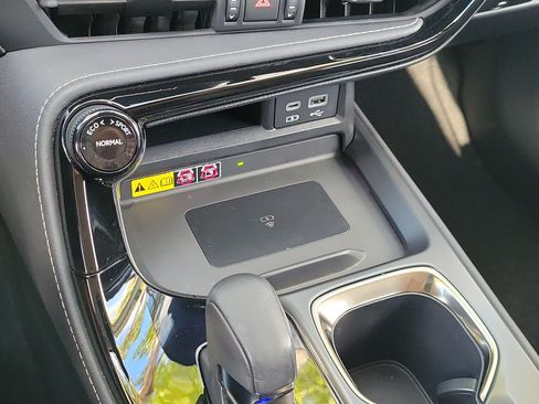 Used 2022 Lexus NX 350 AWD image 26