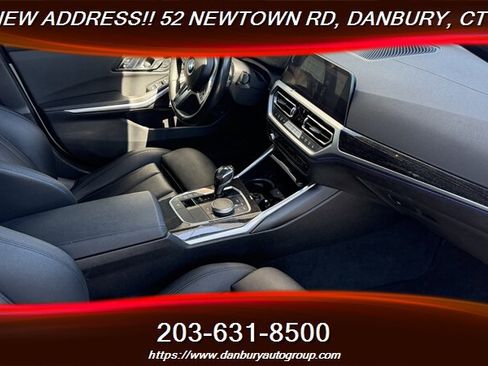 Used 2020 BMW 330i xDrive Sedan w/ M Sport Package AWD/4WD image 29