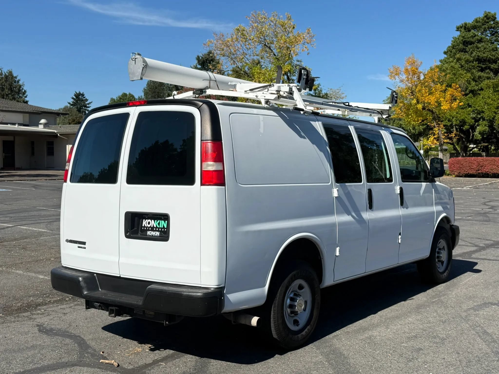 Used 2012 Chevrolet Express 2500 w/ Cold Climate Package RWD image 6