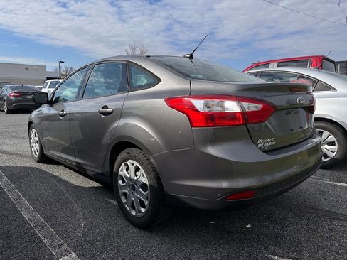 Used 2012 Ford Focus SE image 3