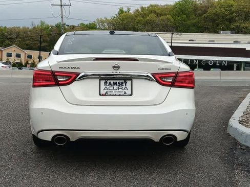 Used 2016 Nissan Maxima Platinum FWD image 4