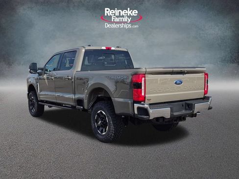 New 2026 Ford F250 XLT w/ XLT Premium Package AWD/4WD image 8