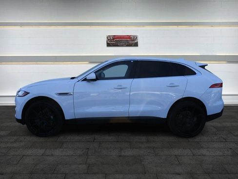 Used 2019 Jaguar F-PACE Premium image 5