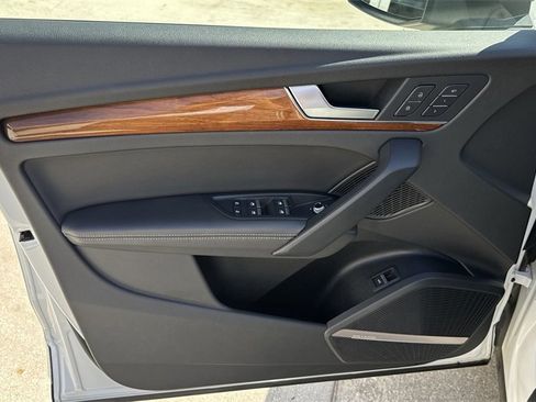 Used 2023 Audi Q5 2.0T Premium Plus image 40