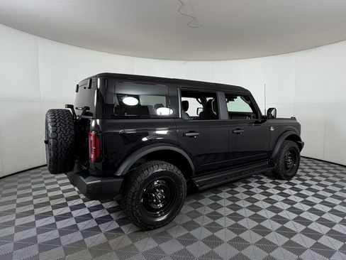 Used 2026 Ford Bronco Outer Banks AWD/4WD image 4