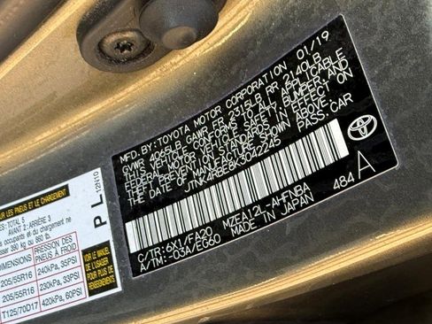 Used 2019 Toyota Corolla SE FWD image 25