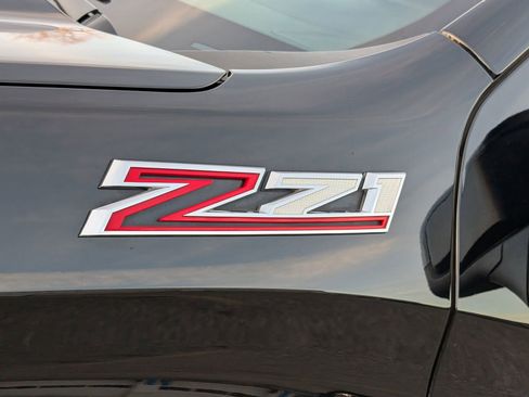 Used 2022 Chevrolet Silverado 1500 RST w/ LPO, Blackout Package image 10