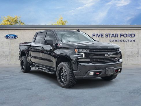 Used 2022 Chevrolet Silverado 1500 LT Trail Boss w/ Convenience Package II image 1