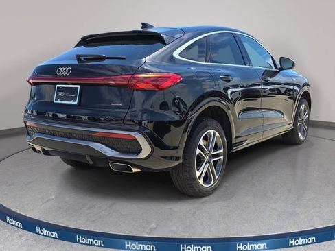 Used 2025 Audi Q5 Premium w/ Convenience Package AWD/4WD image 6