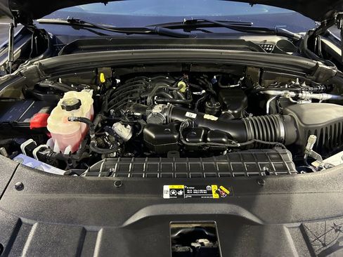 Used 2022 Jeep Grand Cherokee L Limited w/ Trailer Tow Group (B) image 30