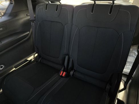 New 2025 Jeep Grand Cherokee L Laredo w/ Luxury Tech Group I image 14