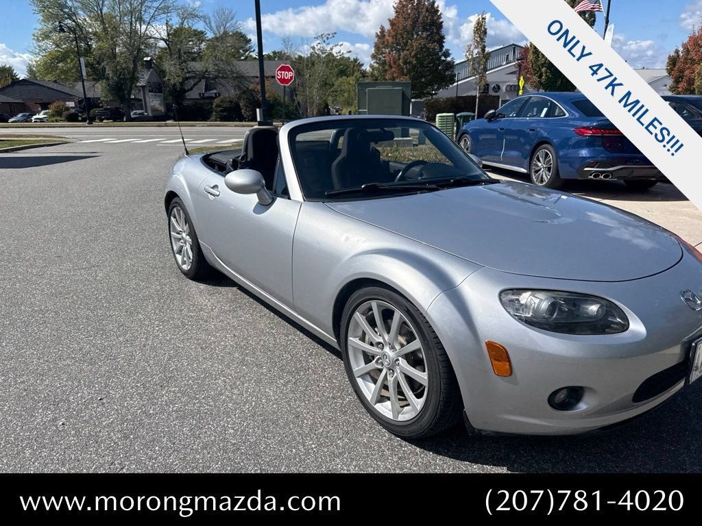 Used 2007 MAZDA MX-5 Miata Touring w/ Suspension Pkg RWD image 10
