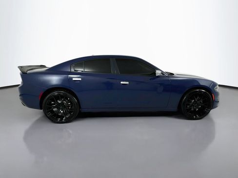 Used 2016 Dodge Charger SXT w/ AWD Plus Group image 8