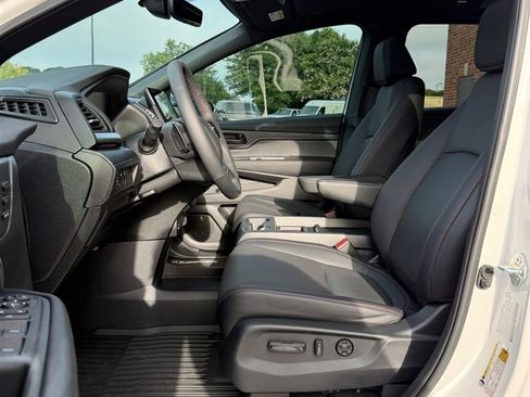 Used 2024 Honda Odyssey Sport image 10
