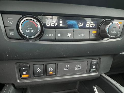 Used 2022 Nissan Frontier PRO-4X w/ Pro-4X Premium Package AWD/4WD image 24
