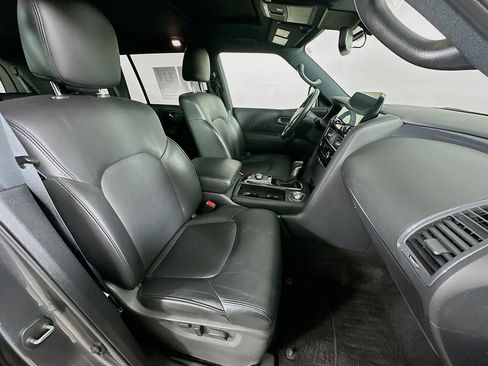 Certified 2023 Nissan Armada SL w/ Midnight Edition Package AWD/4WD image 39