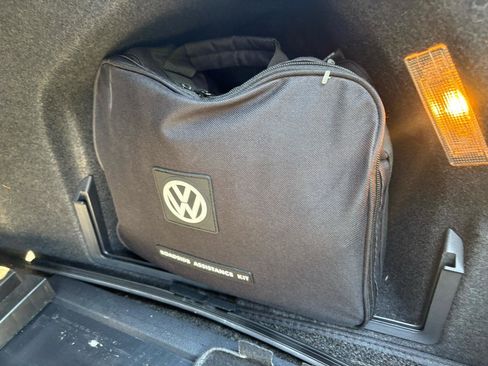 Used 2015 Volkswagen CC Sport FWD image 20
