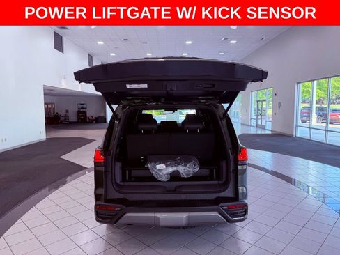 Used 2025 Lexus LX 700h Overtrail w/ Accessory Package (Z1) AWD/4WD image 7
