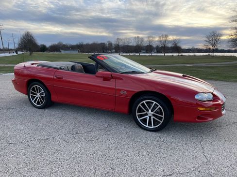 Used 2002 Chevrolet Camaro Z28 image 73