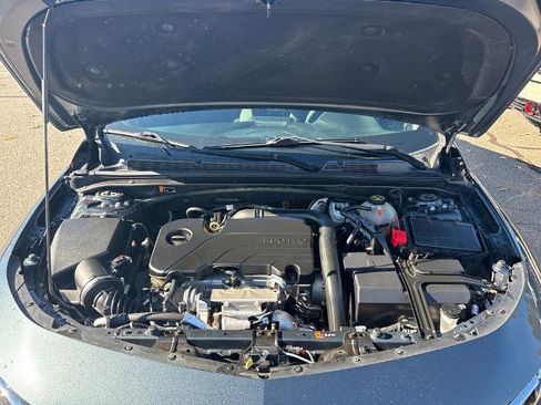 Used 2020 Chevrolet Malibu LT image 23