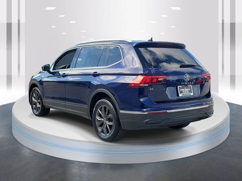 Used 2022 Volkswagen Tiguan SE image 4