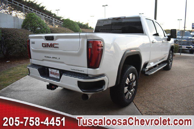 Used 2024 GMC Sierra 2500 Denali w/ Technology Package AWD/4WD image 11