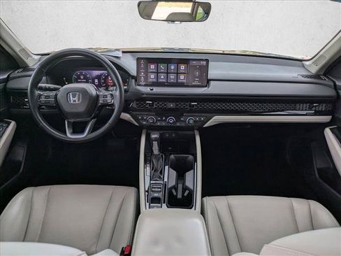 Certified 2023 Honda Accord Touring image 17
